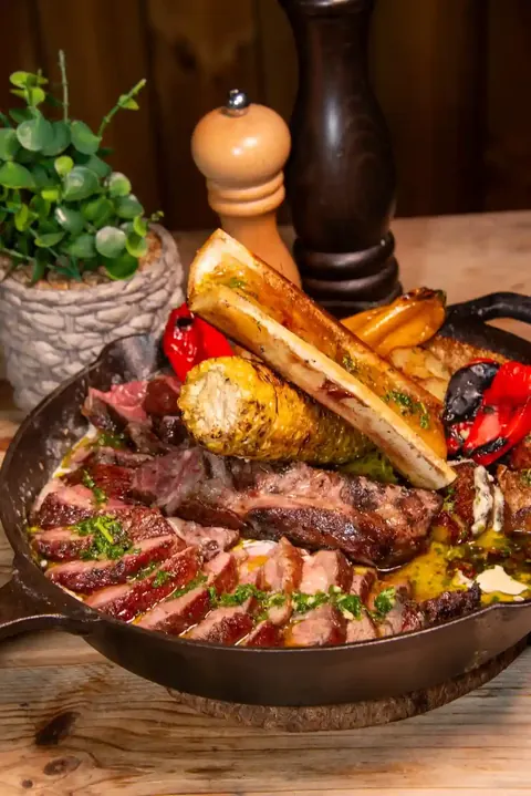 Rib steak with bone marrow